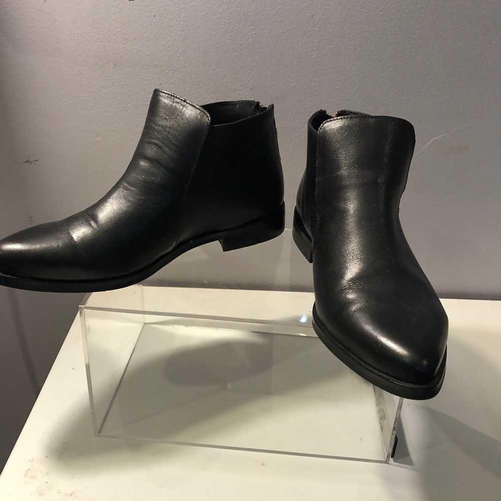 House of Harlow size 6